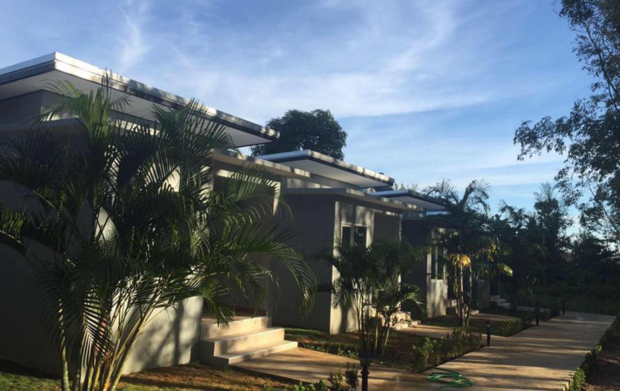 Saiyuan Garden Resort Rawai Buitenkant foto